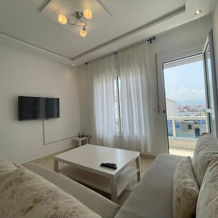 Piso Centrico Y A Pie De Playa. Apartment Martil Bagian luar foto