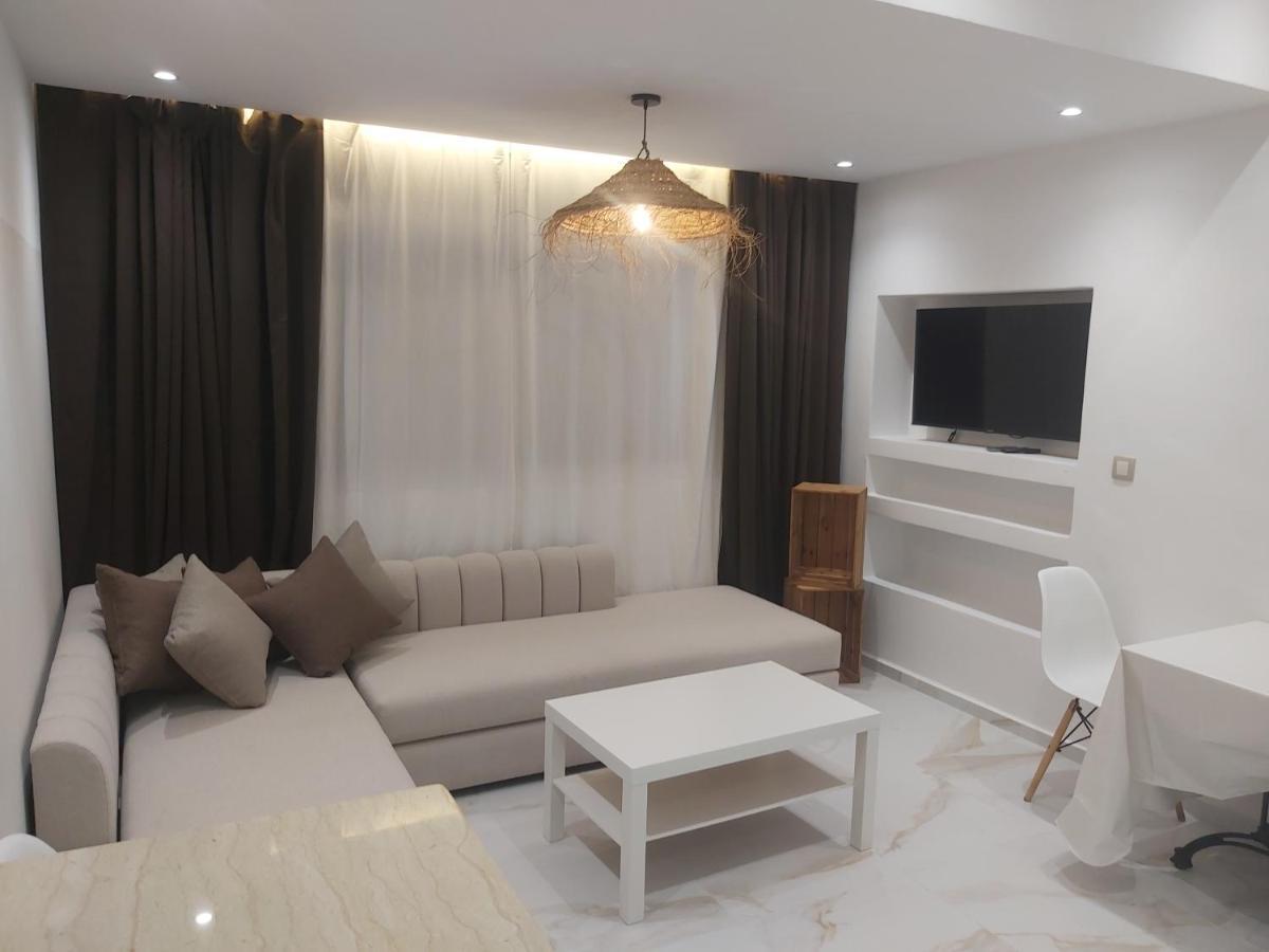 Piso Centrico Y A Pie De Playa. Apartment Martil Bagian luar foto