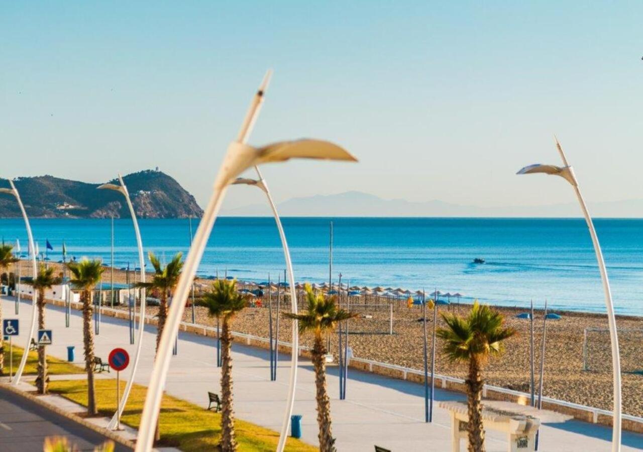 Piso Centrico Y A Pie De Playa. Apartment Martil Bagian luar foto