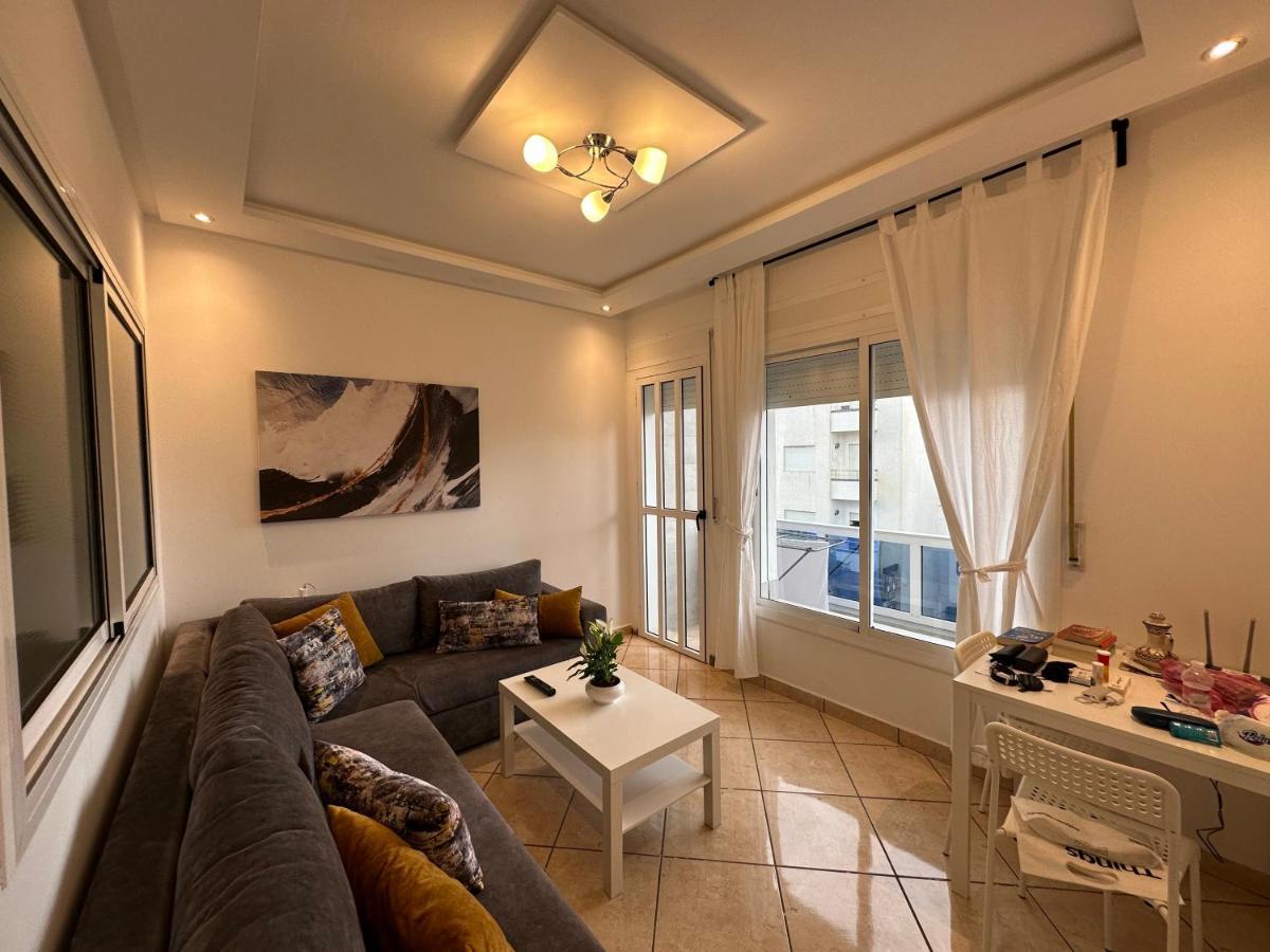 Piso Centrico Y A Pie De Playa. Apartment Martil Bagian luar foto