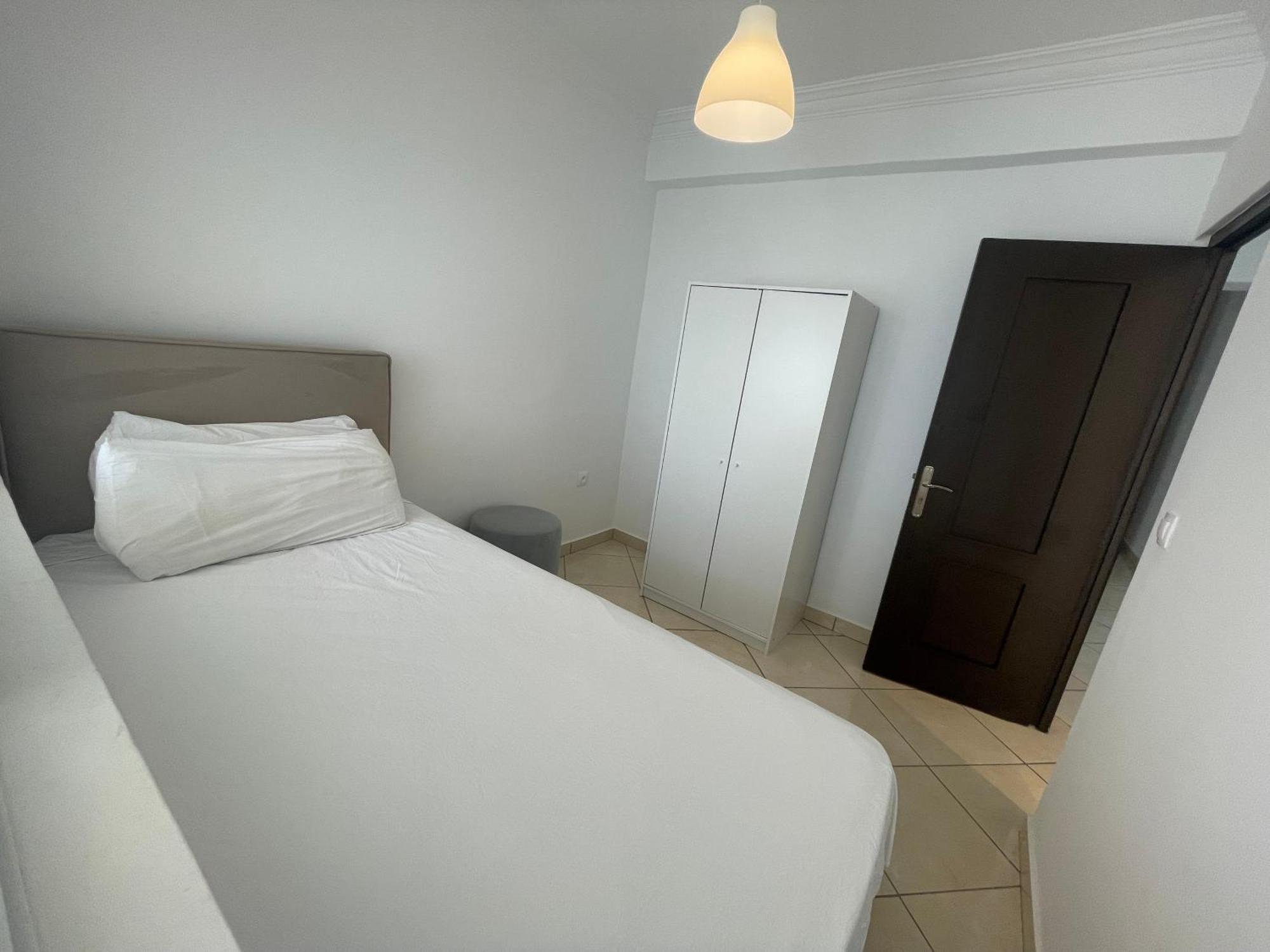 Piso Centrico Y A Pie De Playa. Apartment Martil Bagian luar foto